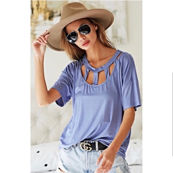 Caged short sleeve top in dusty blue lilac - Picture 2 of 5